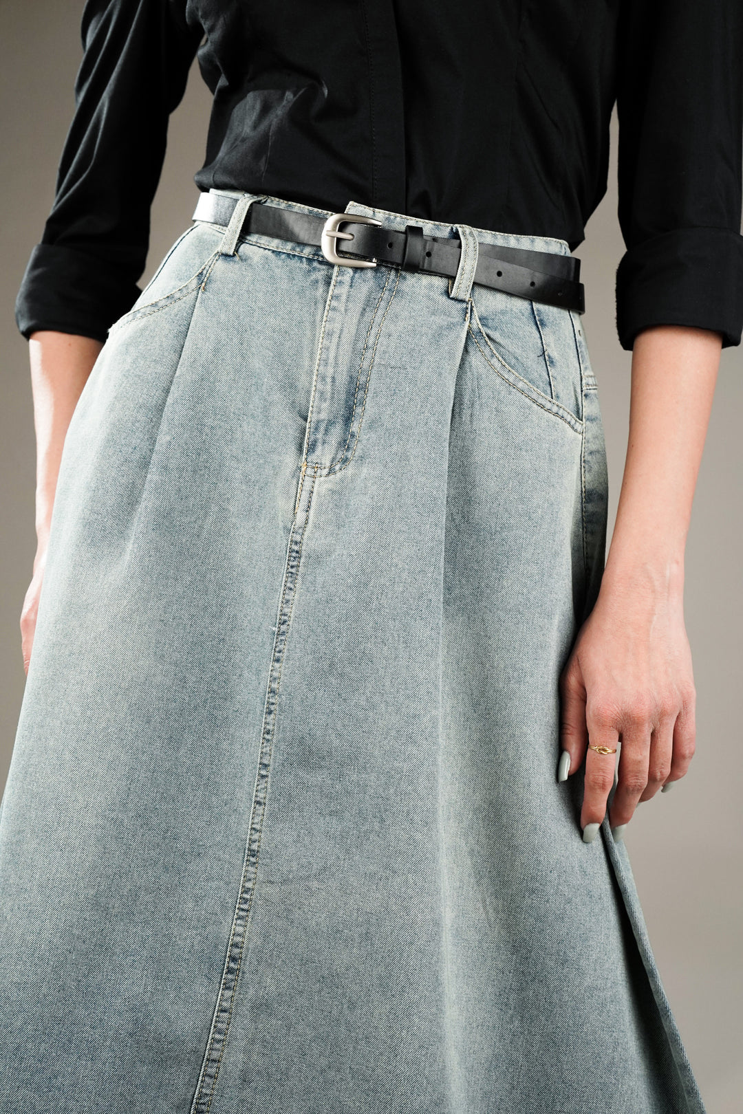 Denim A-line skirt With Belt