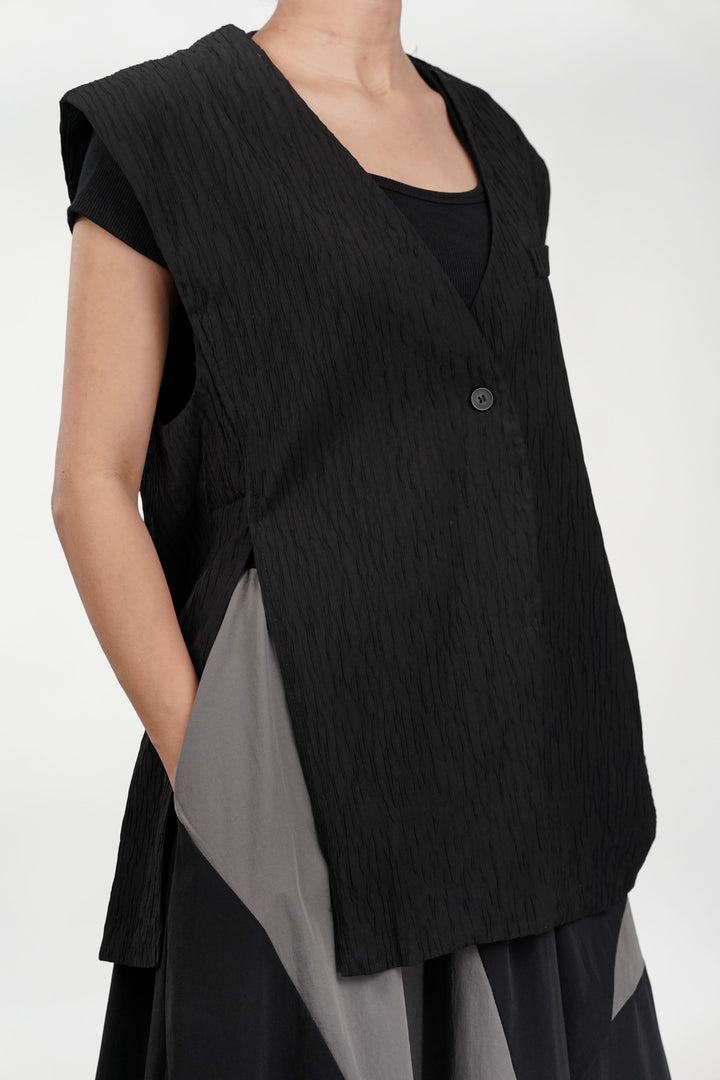 Obsidian Slit Black Waistcoat