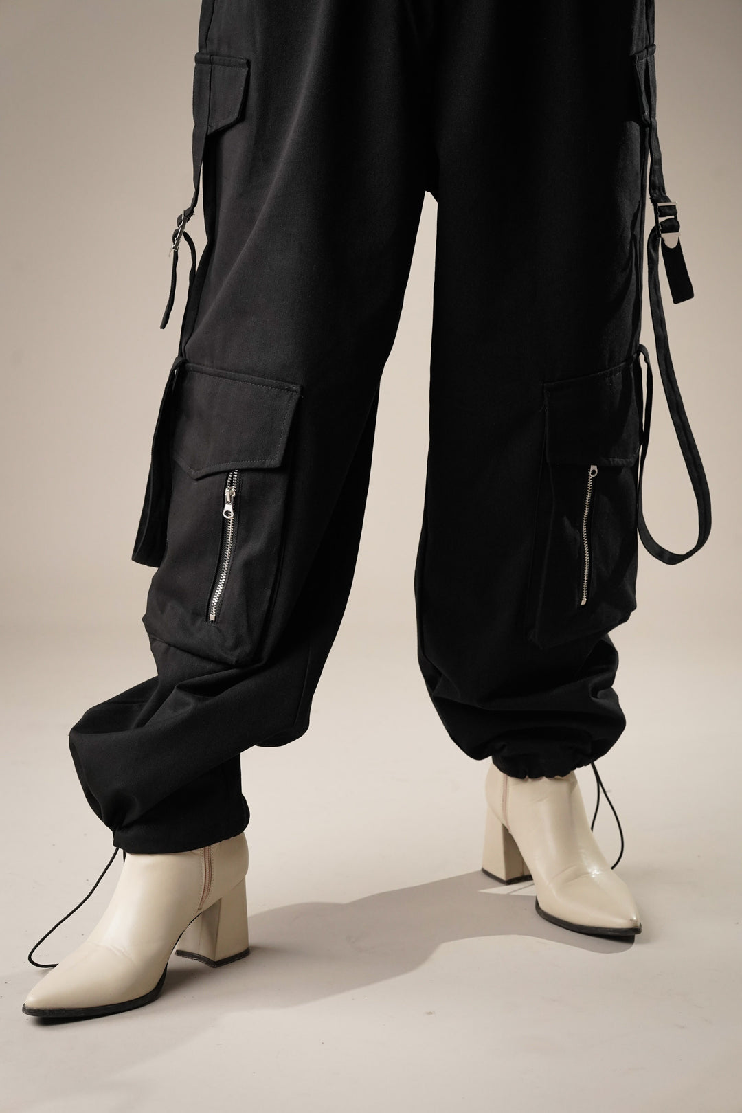 Black cargo pants for urban fashion