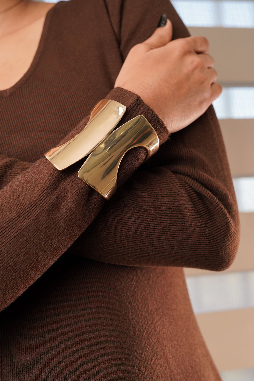 Shiny Golden Hinged Cuff