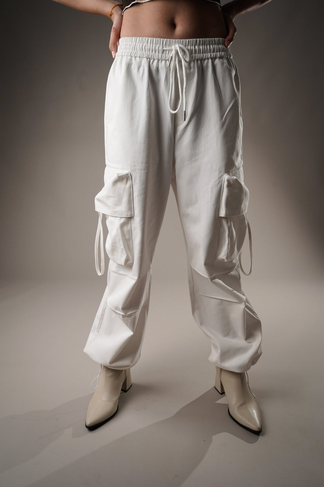 Fashion-forward oversized cargo pants in white