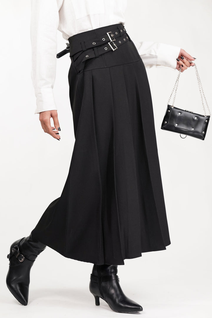 Black Dual Belt Pleat Skirt