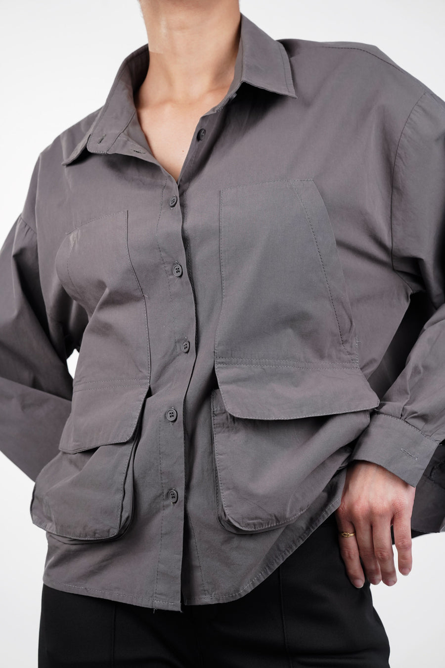 Streetwear for Women: Casual & Chic Apparel by NoLabels - Nolabels