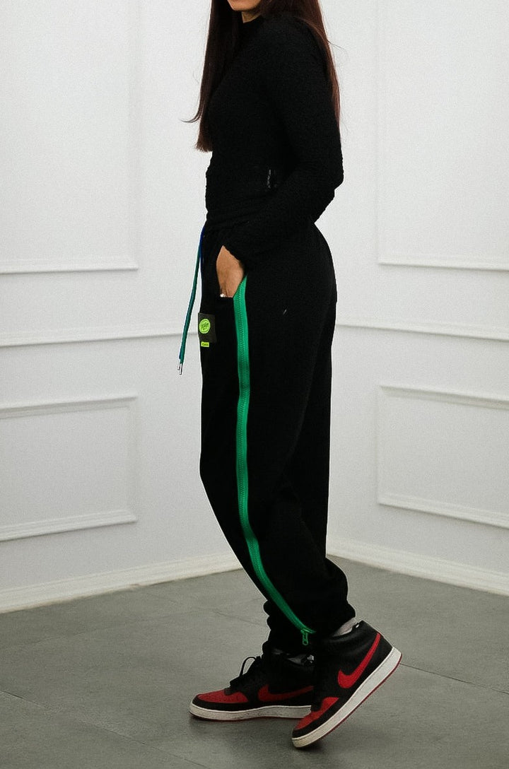 Relaxed fit joggers with green zipper detail