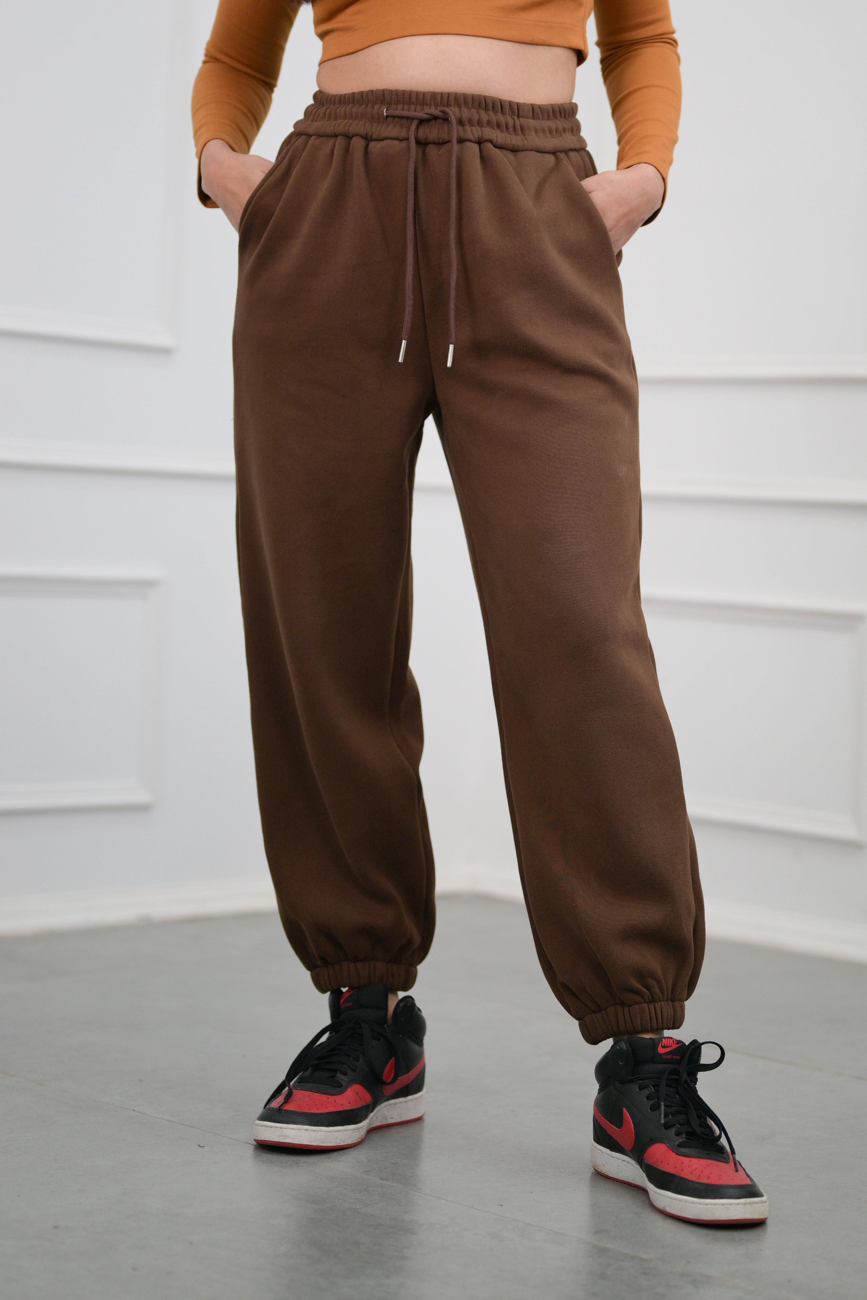 H&M Dark Brown Sweatpants Size XS - $20 - From bell