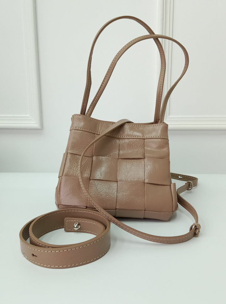 Creamy Luxe Bucket Bag with Sling