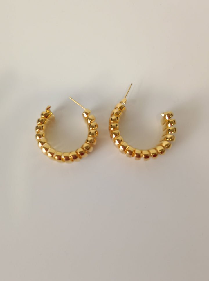 Dazzling Curled Hoop Earrings