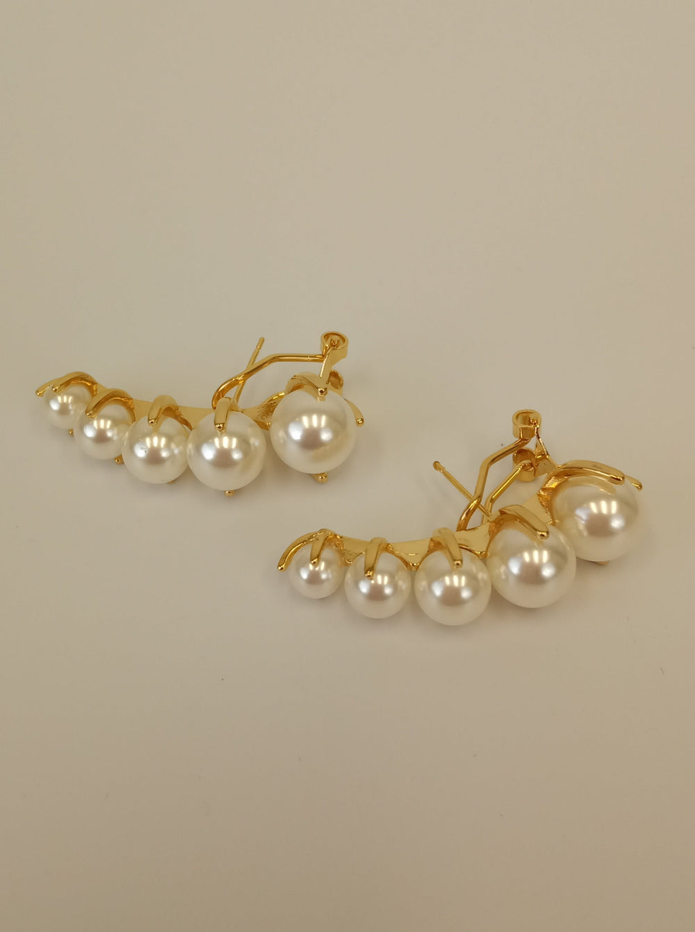 Sunburst Design Pearl Stud Earrings