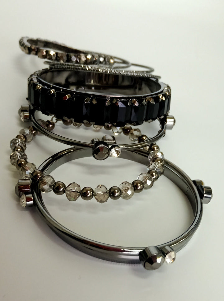 Buy Bracelet Set