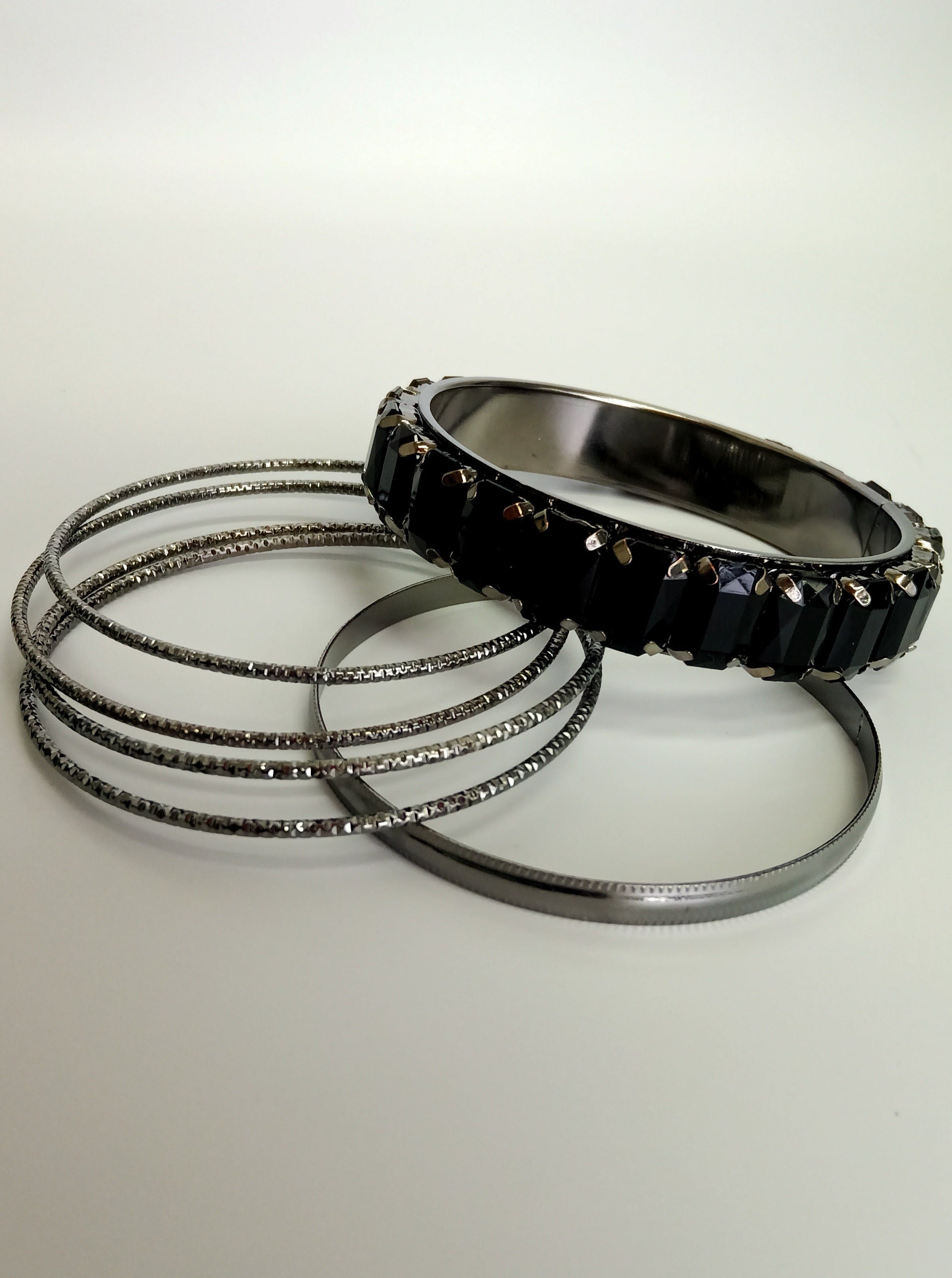 Designer Black Bangles (size-2.6) – Laxmi Pearls