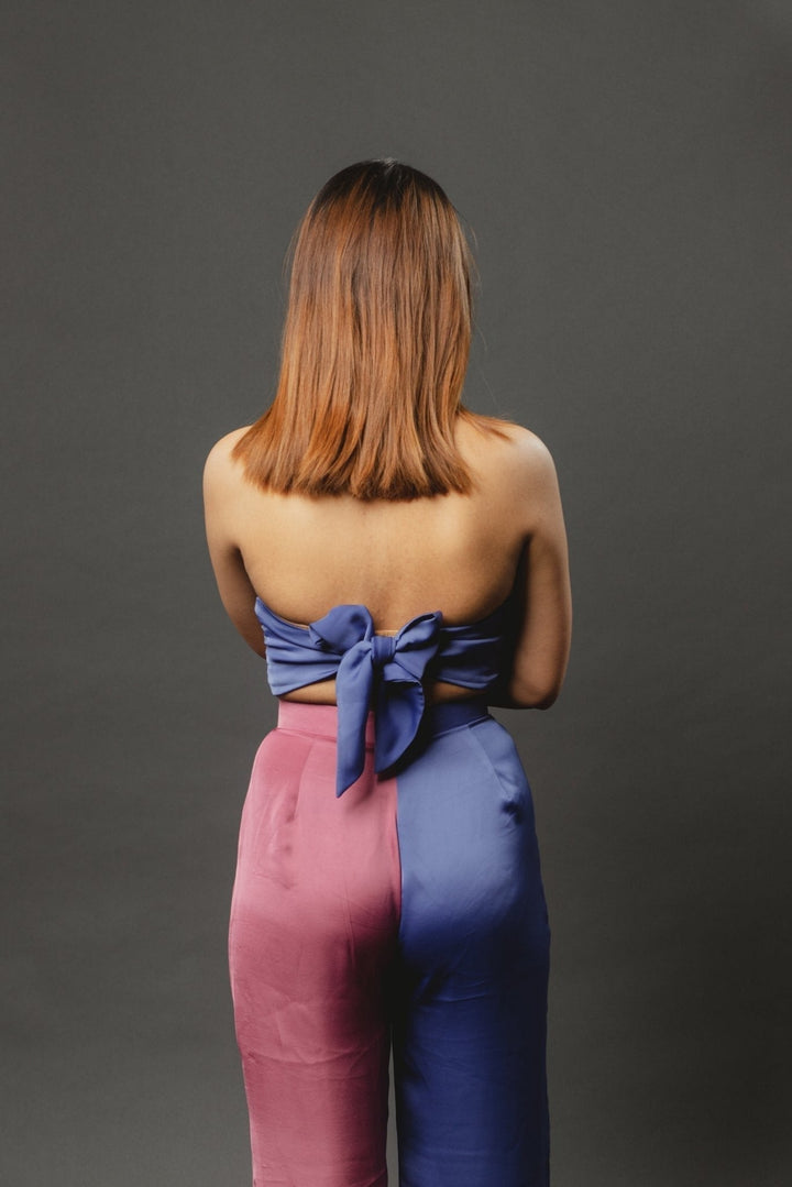 Stylish halter neck blue crop top for women